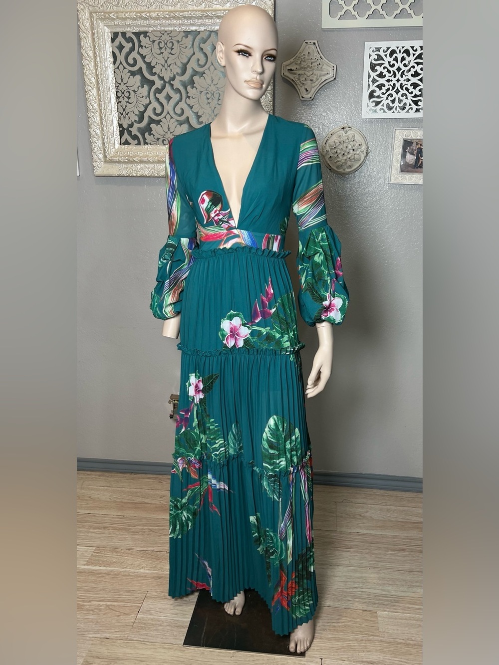 Banjul Teal Tropical Floral V-Neck Maxi Dress - Picture 7 of 15